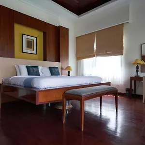 beverly-hills-bali.hotelsseminyak.net/