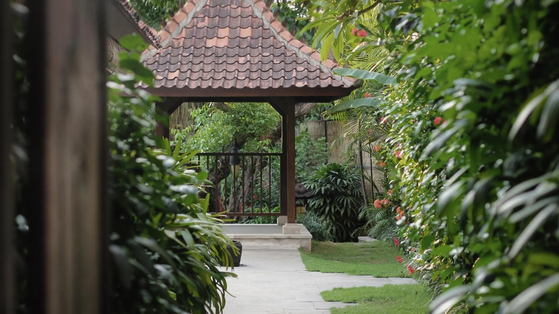 Aradhana Villas By Ekosistem Canggu 0*,