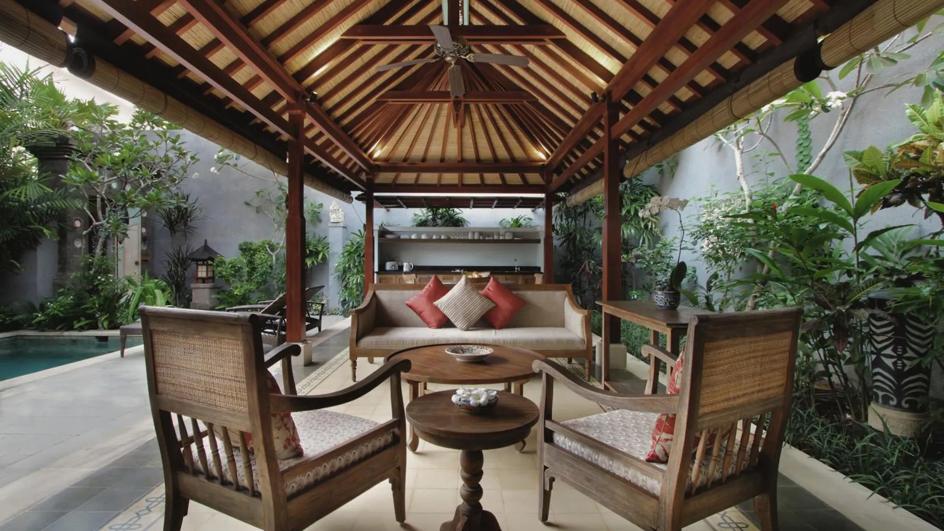 Aradhana Villas By Ekosistem Canggu