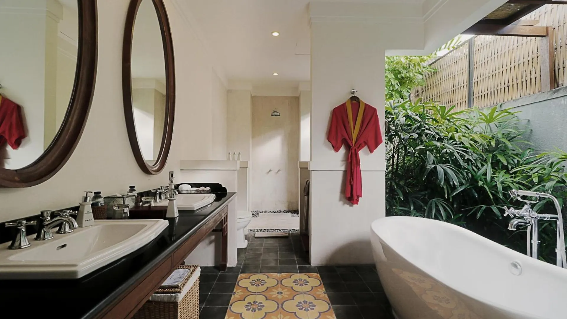 Aradhana Villas By Ekosistem Canggu